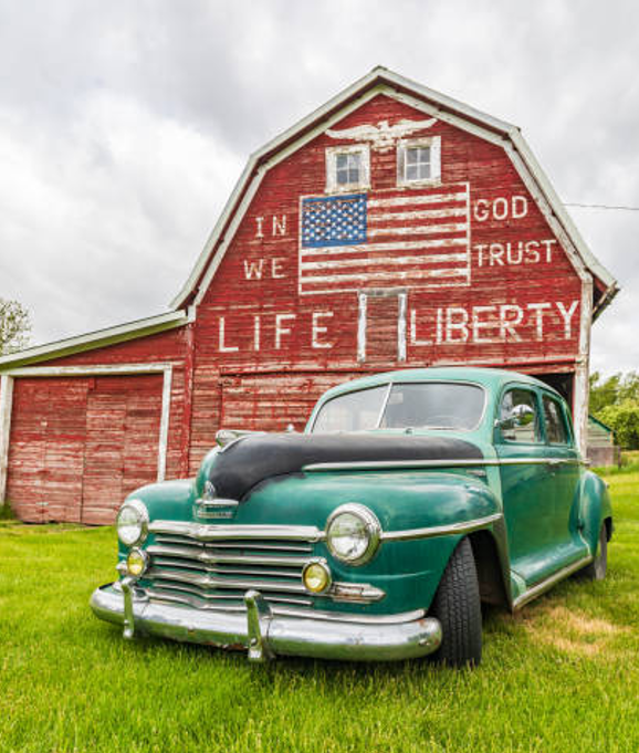 explorez-les-usa-cha-fury-old-car-barn