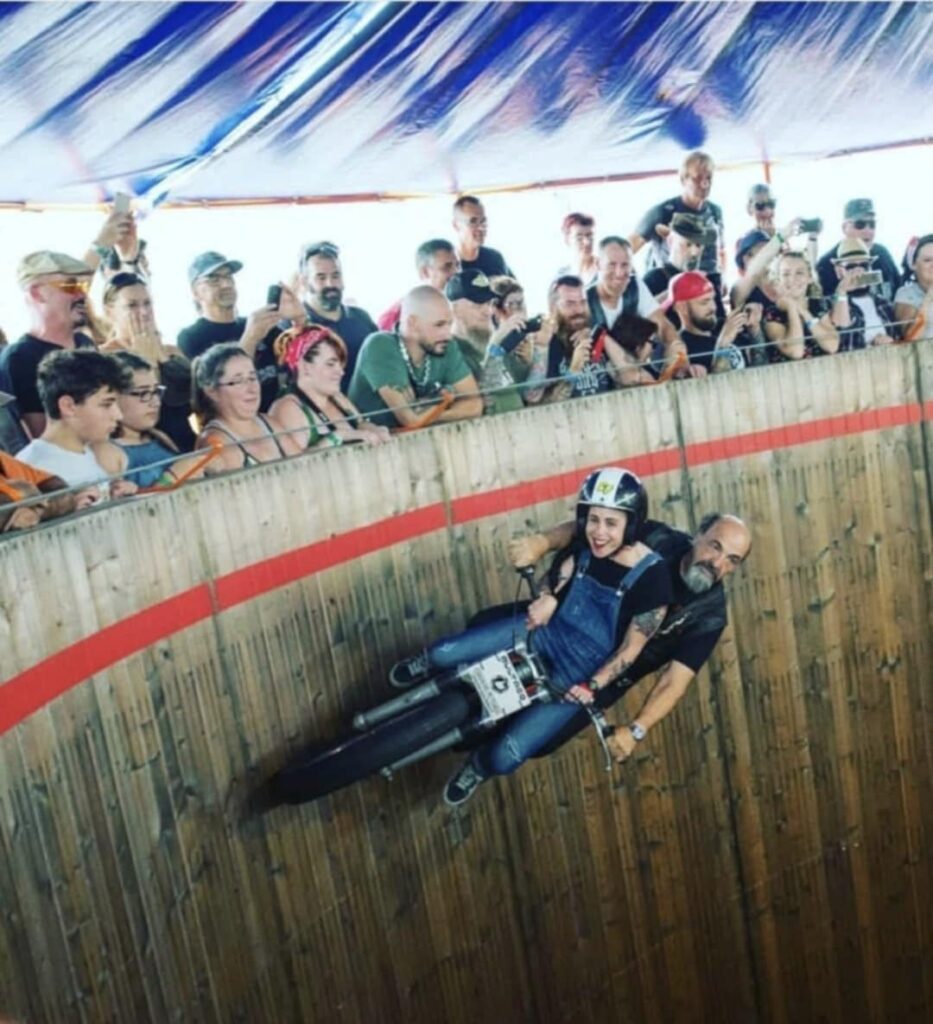 explorez-les-usa-cha-fury-wall-of-death