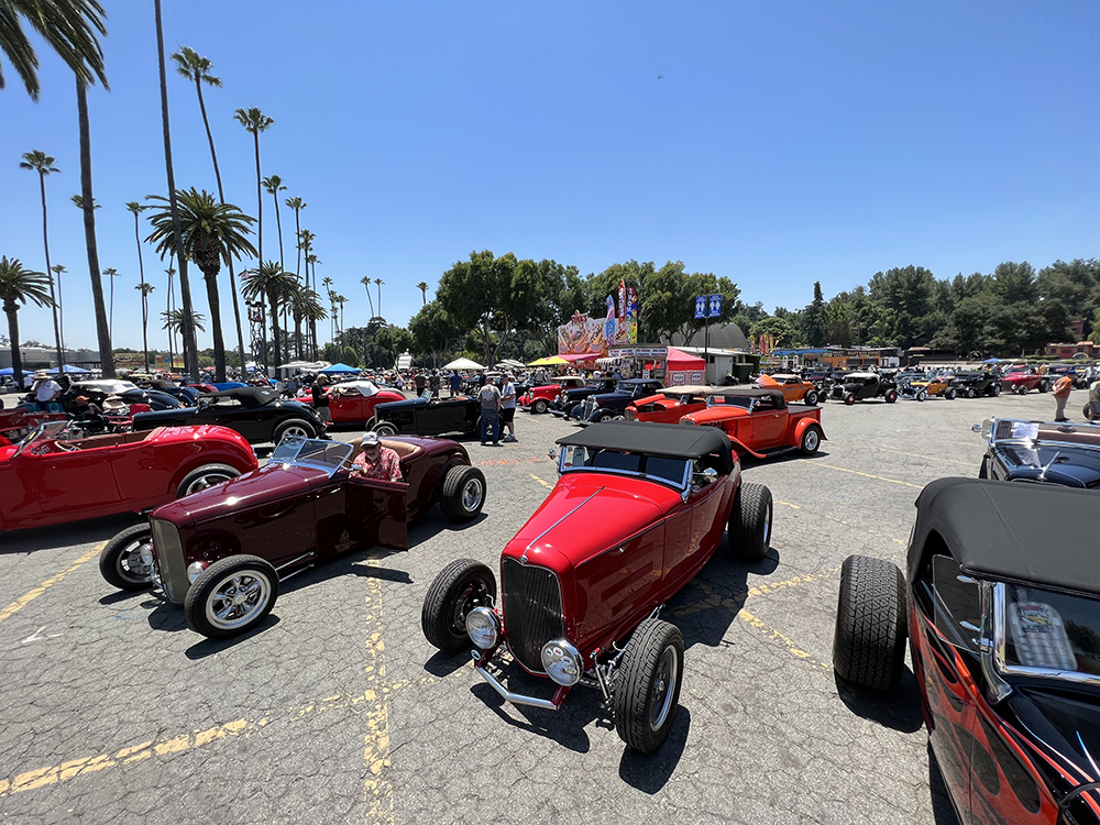 explorez-les-usa-los-angeles-roadster-fathers-day-show-swap-meet