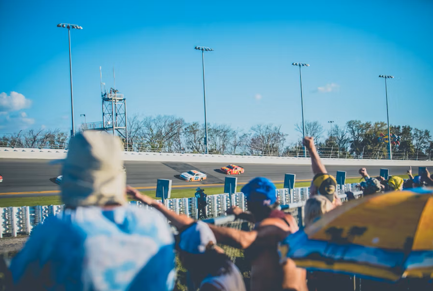 explorez-les-usa-travel-planner-asphalte-et-legendes-nascar